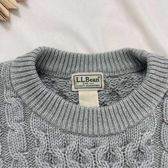 Vintage L.L. Bean Grey Chunky Fisherman Cable Knit Oversized Preppy Crew Sweater - Picture 5 of 8